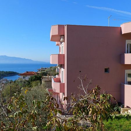 Pink Holiday Sarandë 外观 照片