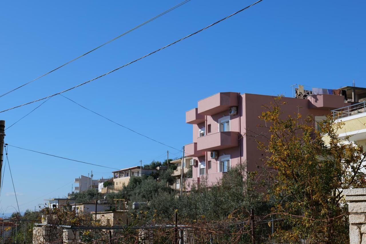 Pink Holiday Sarandë 外观 照片